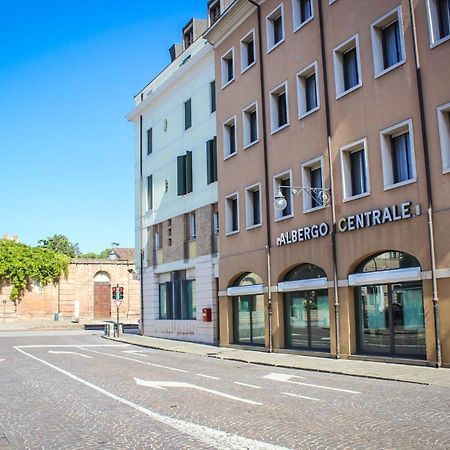 Hotel Centrale Este Zewnętrze zdjęcie