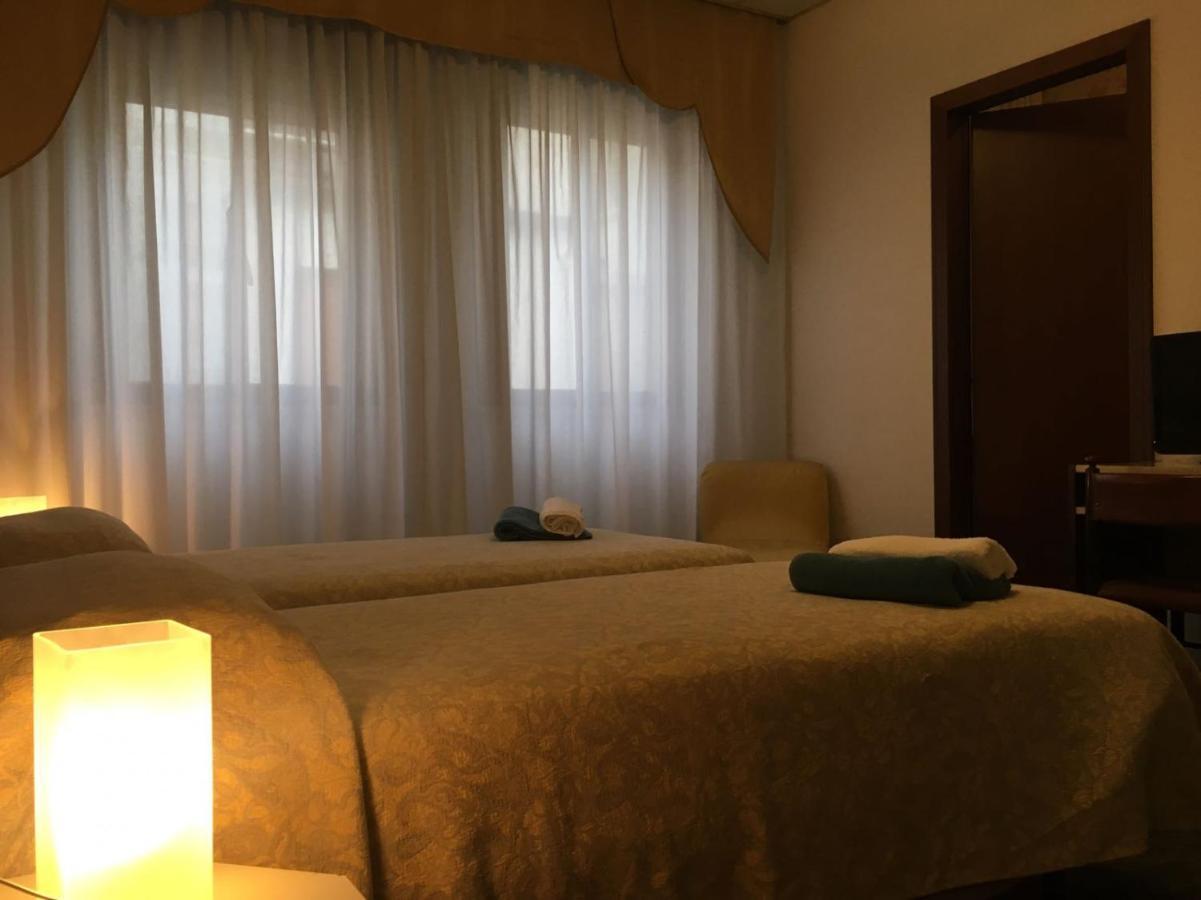 Hotel Centrale Este Zewnętrze zdjęcie