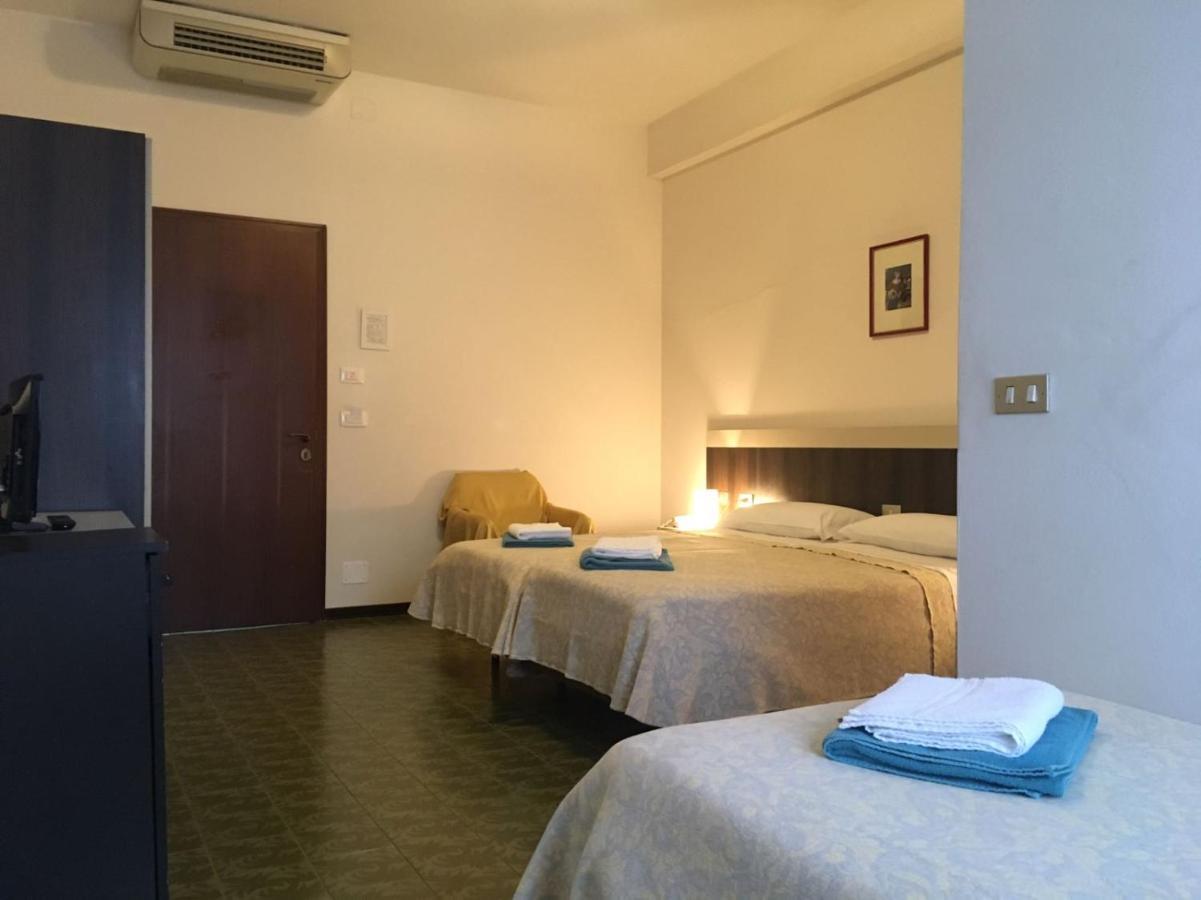 Hotel Centrale Este Zewnętrze zdjęcie