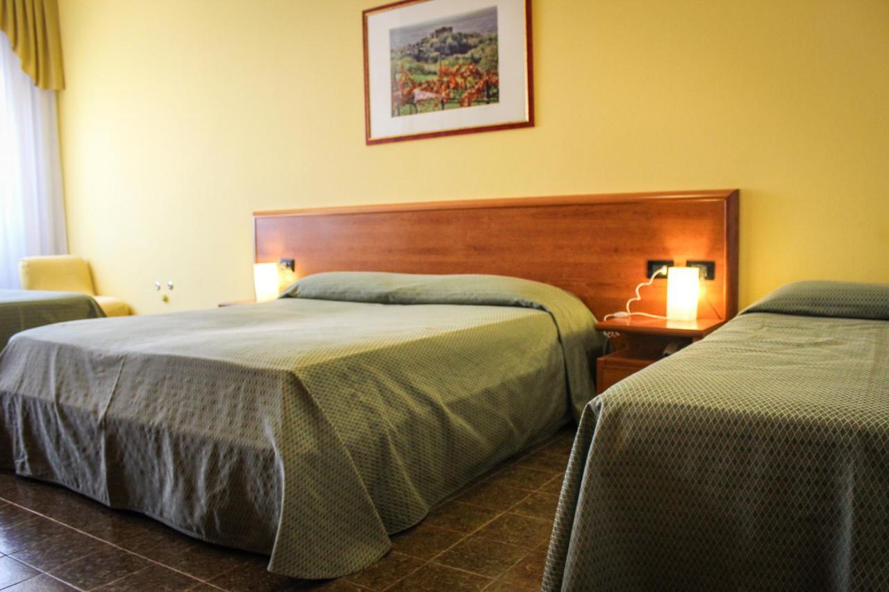 Hotel Centrale Este Zewnętrze zdjęcie